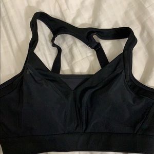 Sports bra